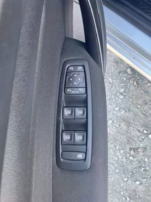 RENAULT MEGANE IV 1.5 BLUE DCI 115 BUSINESS – Image 15