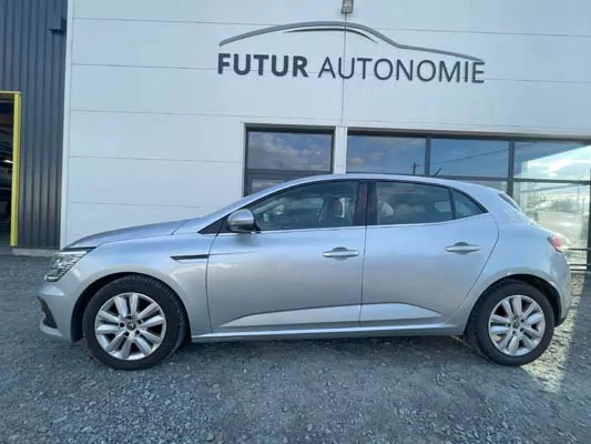 RENAULT MEGANE IV 1.5 BLUE DCI 115 BUSINESS – Image 4