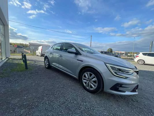 RENAULT MEGANE IV 1.5 BLUE DCI 115 BUSINESS – Image 5