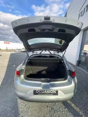 RENAULT MEGANE IV 1.5 BLUE DCI 115 BUSINESS – Image 17