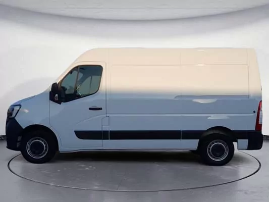 RENAULT MASTER L2H2 BLUEDCI 135 CONFORT – Image 3