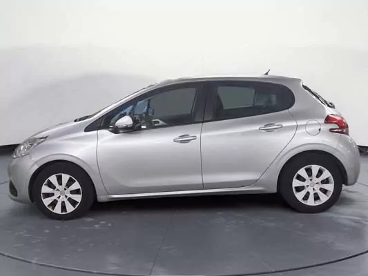 PEUGEOT 208 1.6 BLUEHDI 75 BVM5 LIKE – Image 3