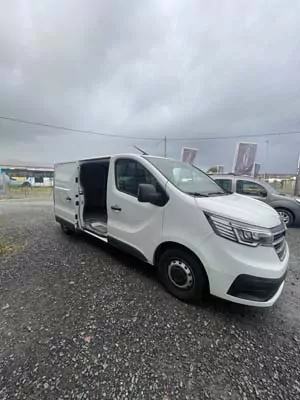 RENAULT TRAFIC 2.0 BLUE DCI 130 GRAND CONFORT L2H1 3000KG – Image 6