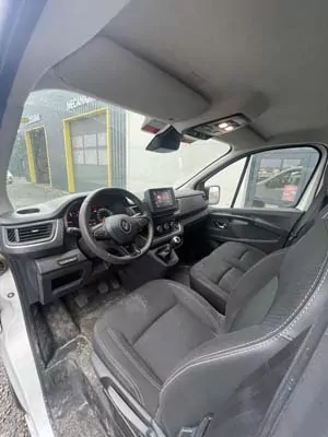 RENAULT TRAFIC 2.0 BLUE DCI 130 GRAND CONFORT L2H1 3000KG – Image 9