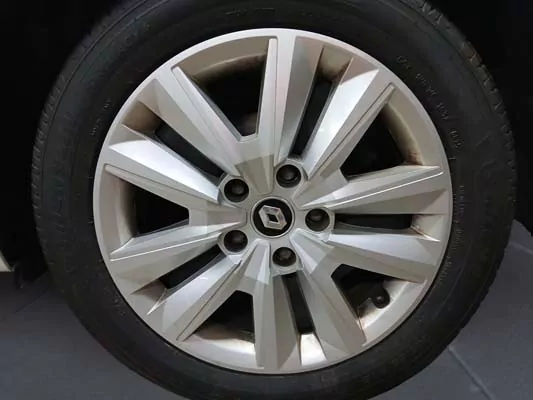 RENAULT MEGANE 1.5 BLUE DCI 115 BUSINESS EDC – Image 10