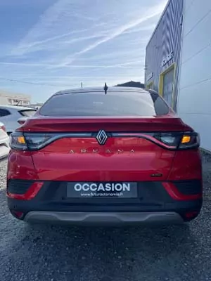 RENAULT ARKANA E-TECH FULL HYBRID 145-23 TECHNO – Image 9