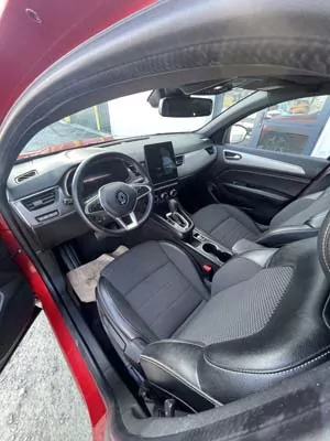 RENAULT ARKANA E-TECH FULL HYBRID 145-23 TECHNO – Image 11