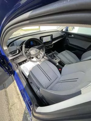 SEAT LEON 1.0 TSI 110 BVM6 URBAN – Image 6