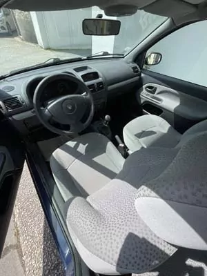 RENAULT CLIO II PHASE 3 1.2 60 CAMPUS AUTHENTIQUE – Image 7