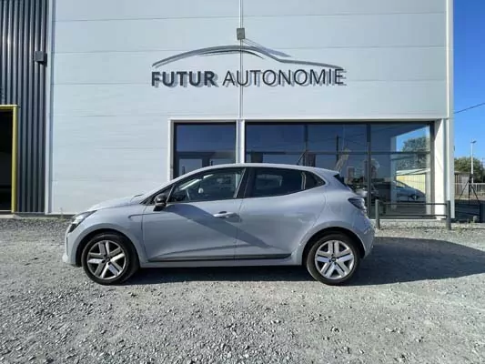 RENAULT CLIO V 1.5 DCI 100-24 EVOLUTION – Image 4